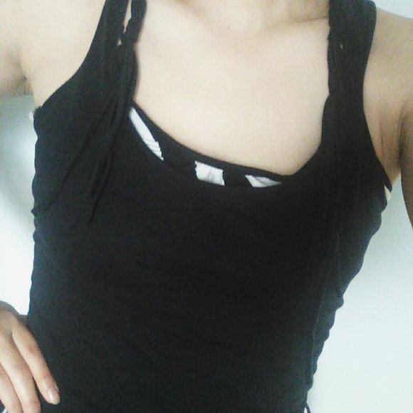 Almost Famous Black Layered Tank Top - Picture 2 of 6